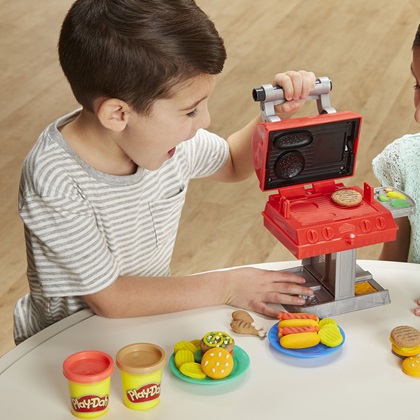 Play-Doh Grill n' Stamp Playset