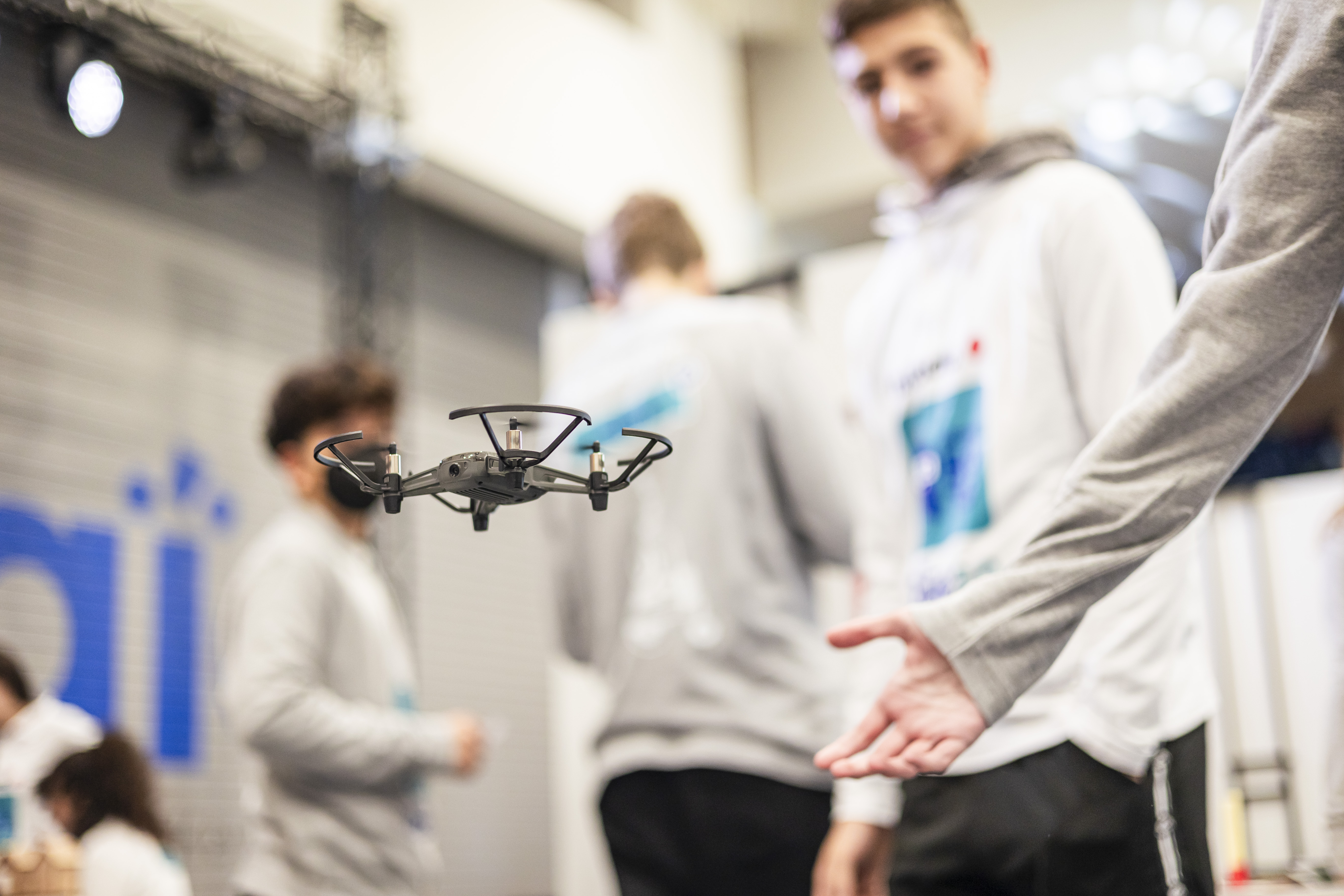 Plaisiobots: Race 3.0