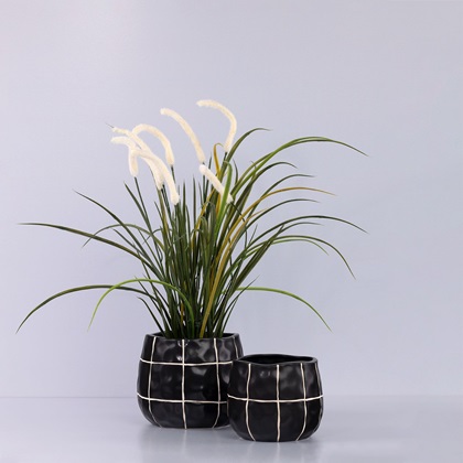 https://www.plaisio.gr/lifestyle-dora/home-deco/diakosmitika-aksesouar/sentio-glastra-megali-b-w_4265874