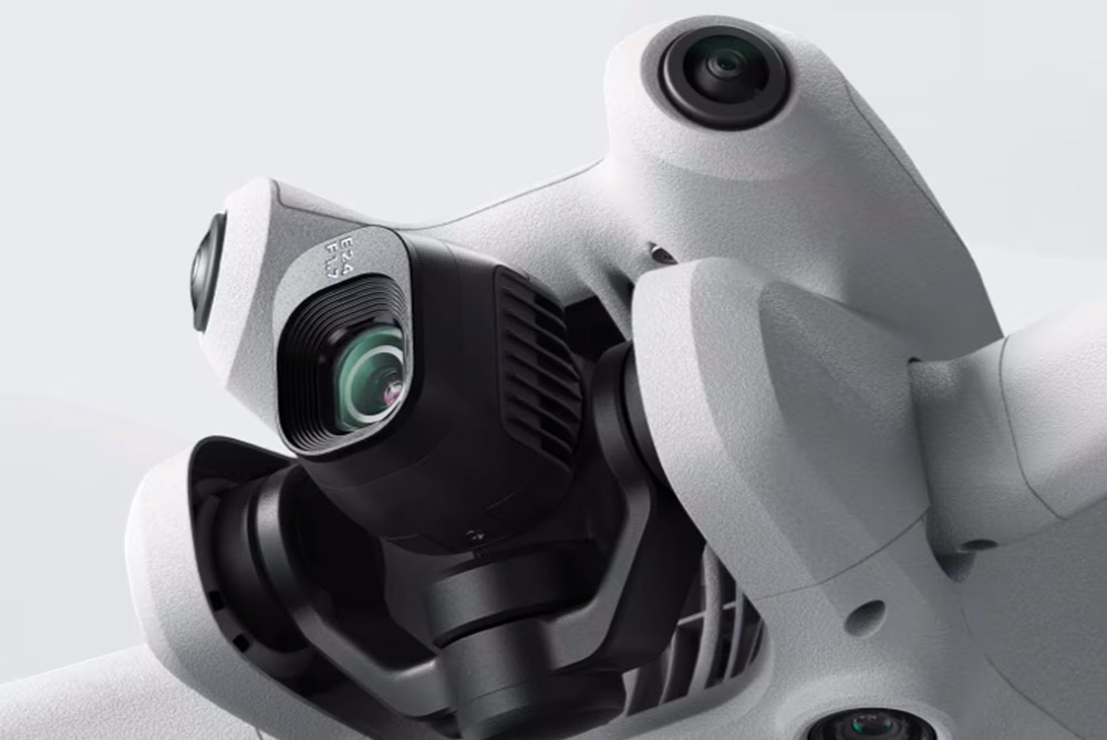 DJI Mini 4 Pro Fly More Combo RC2