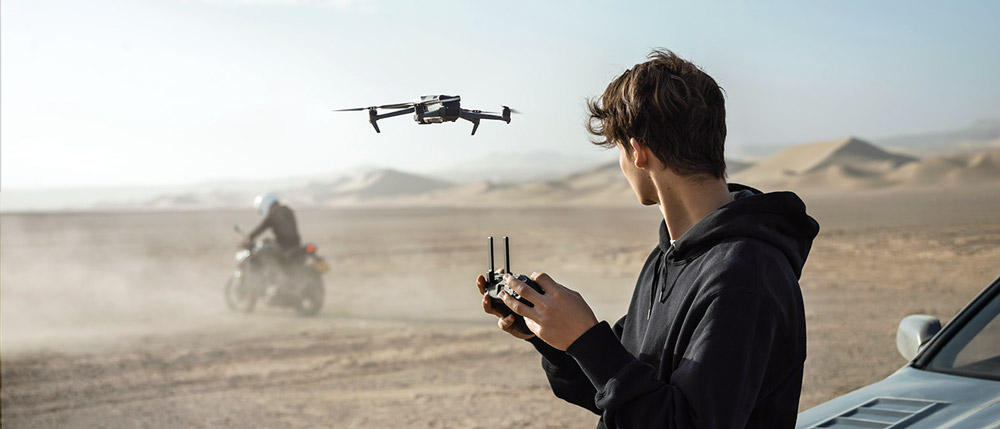 If you have bought or plan to buy a drone, it is wise to first familiarise yourself with the drone laws that apply in Greece