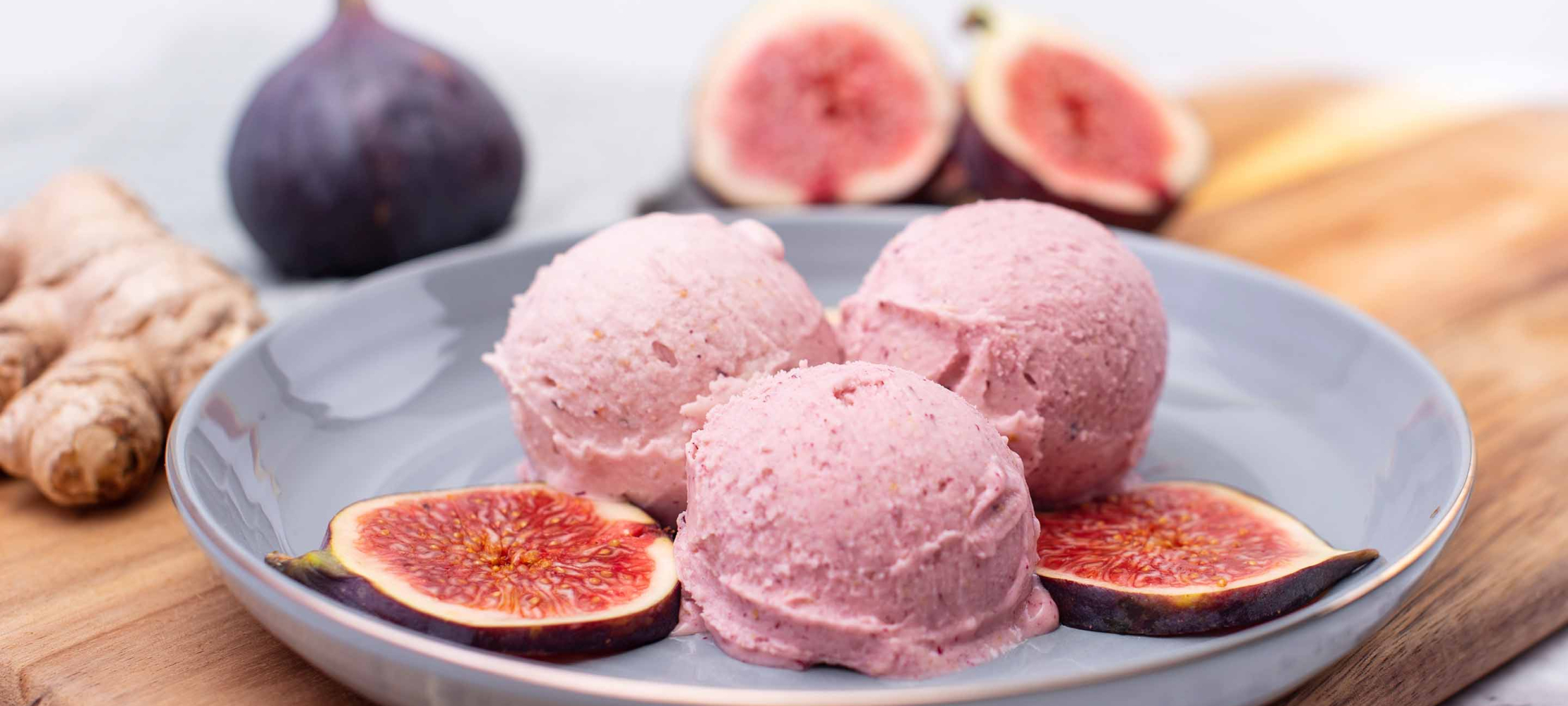 Fig-honey-and-ginger-frozen-yogurt
