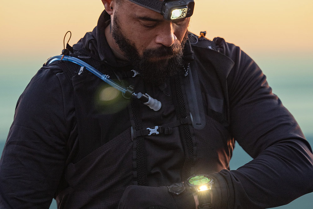 Built to endure, this premium design is dive-rated and features leakproof buttons, a metal sensor guard cover and bright 1.4” AMOLED display with options for a scratch-resistant lens and titanium bezel. It’s tested to U.S. military standards for thermal, shock and water resistance.