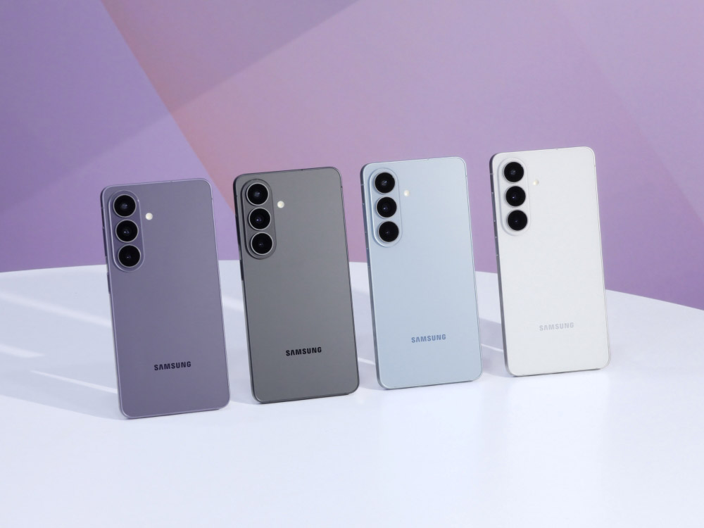 The Galaxy S26 series makes a strong first impression with its refined, modern aesthetic, featuring a rounded curvature and cohesive color palette that create a unified design identity across the lineup.