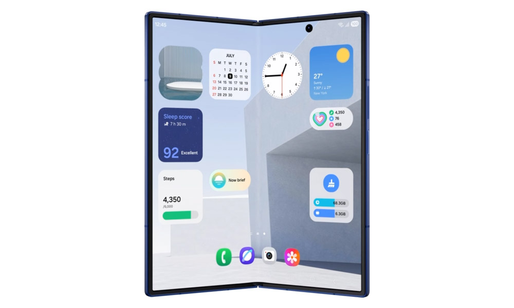 Galaxy Fold7 screen