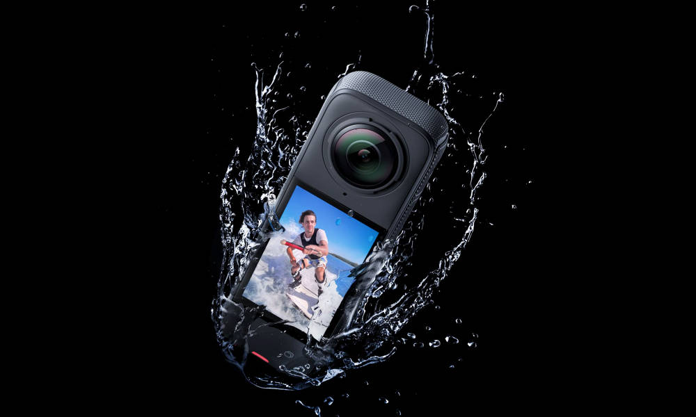 Insta 360 in a water splash