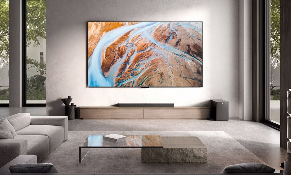 HDR produces natural and vivid colors