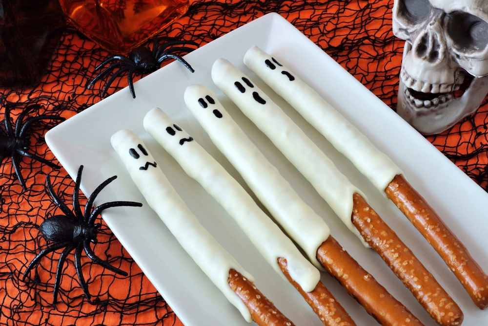 Halloween Γλυκά - Φαντάσματα Pretzel Sticks
