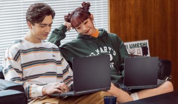 A gaming laptop is a powerful portable computer designed specifically for playing online video games.